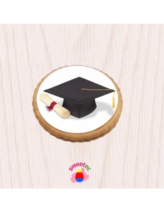 6.5cm chocolate biscuit with edible print of a graduation cap and diploma, shown on a light wooden background. Ideal for graduat